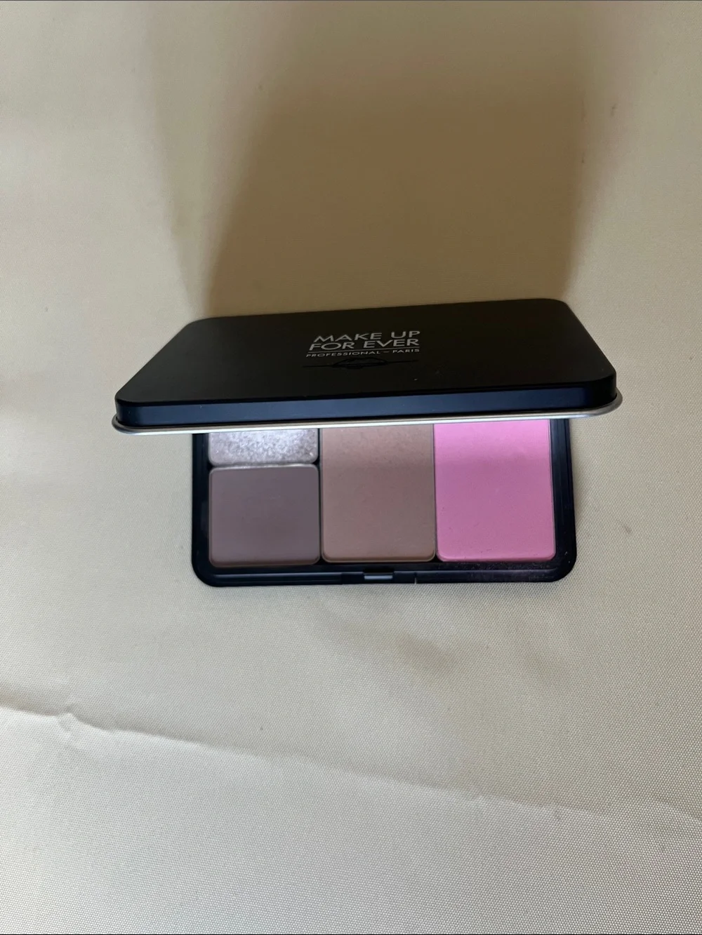 Makeup Forever Matte Neutrals & Soft Pink Blush, Bronzer and 2 Eyeshadows